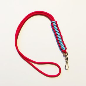 Fljtesnor Cobra pink/lysebl med karabin