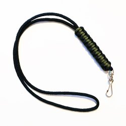 Fljtesnor Cobra sort/oliven med karabin