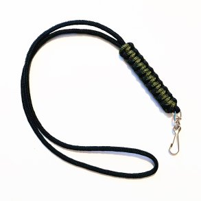 Fljtesnor Cobra sort/oliven med karabin