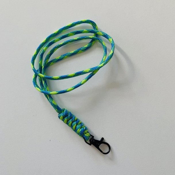 Fl�jtesnor bl�/gul flet med karabin