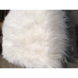 Angora tppe hvid med gummibagside 140 x 100