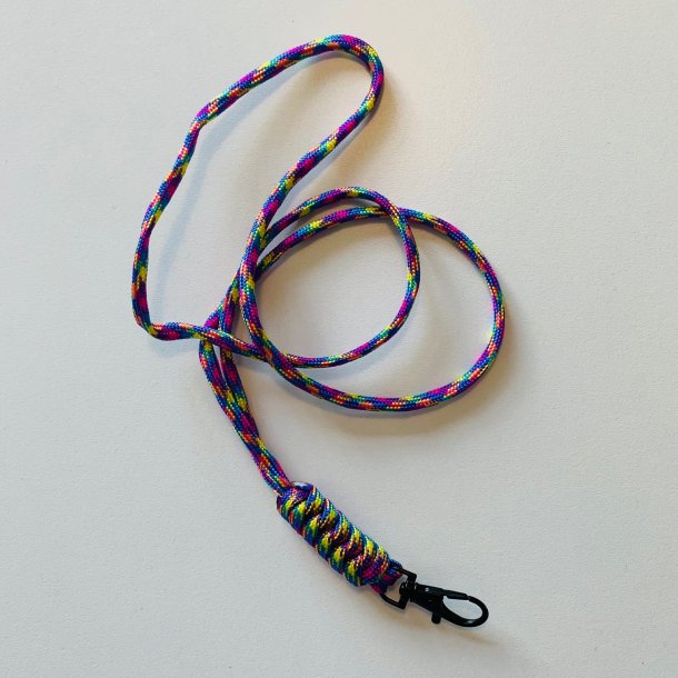 Fl�jtesnor multifarve med karabin